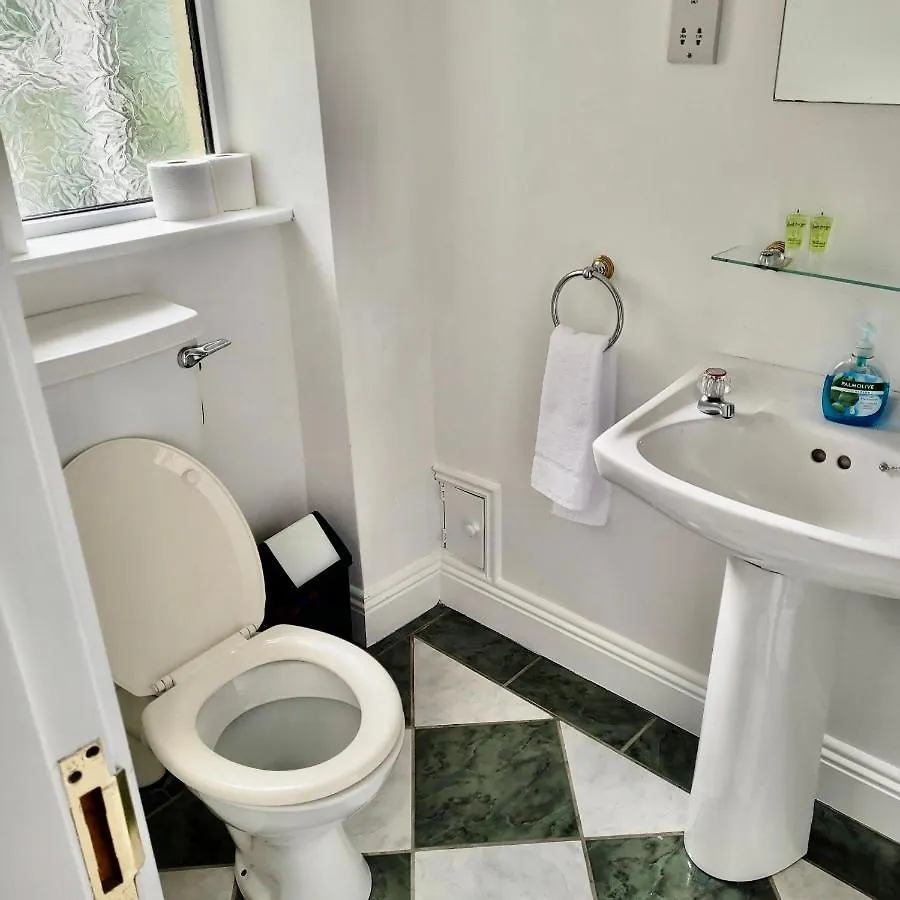 Dun Maeve Guesthouse Westport